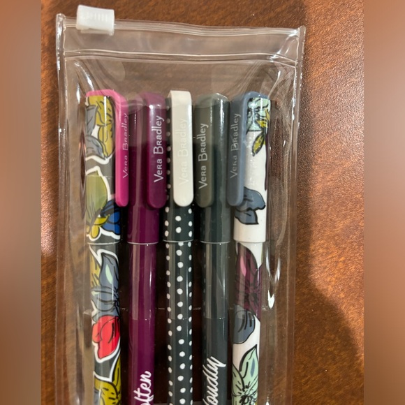 ~ Vera Bradley PENS >>> OS - Picture 4 of 6